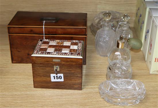 A George III yew tea caddy and a hardstone mounted box